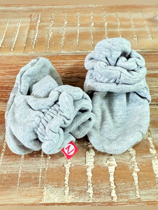 Zutano Other - Free/with purchase Zutano baby booties